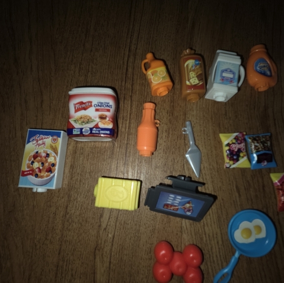 Miniature Food and Kitchen Accessories  Some From Barbie Supermarket - Picture 2 of 3